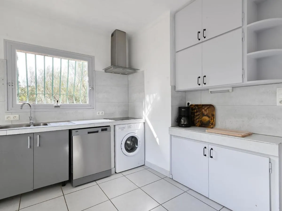 Holiday Home La Maison De L'Amiral By Interhome Sanary-sur-Mer