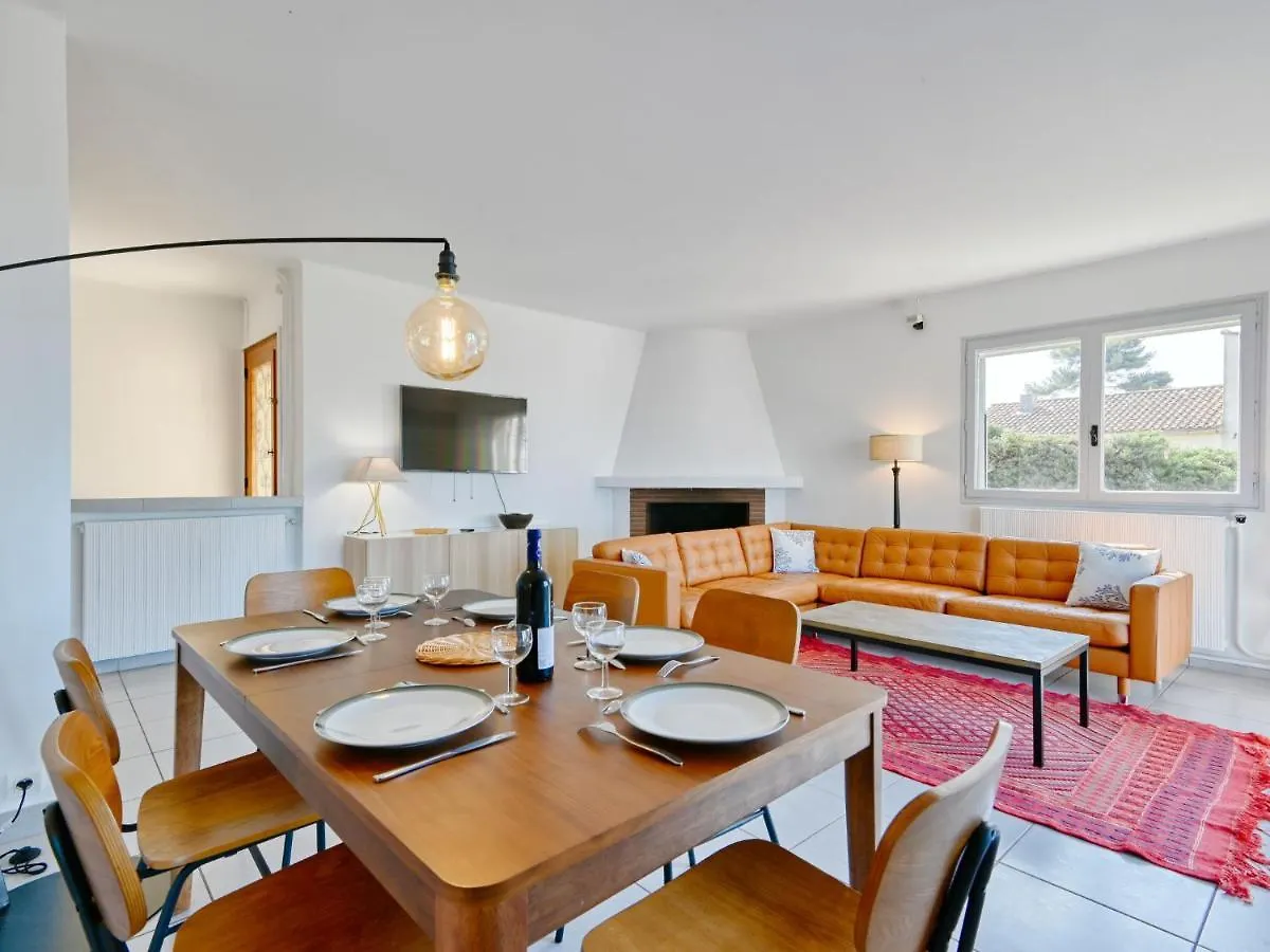 Holiday Home La Maison De L'Amiral By Interhome Sanary-sur-Mer